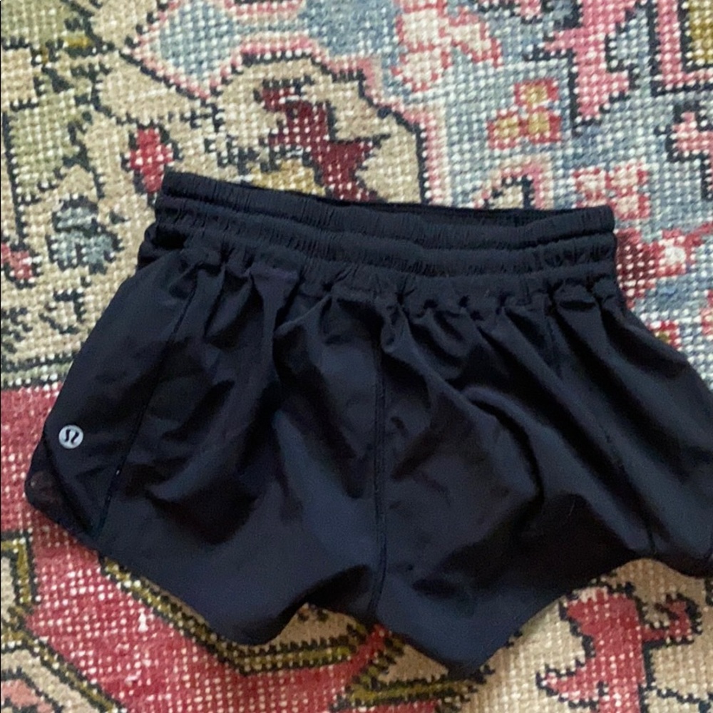 Black Lululemon Hotty Hot Short